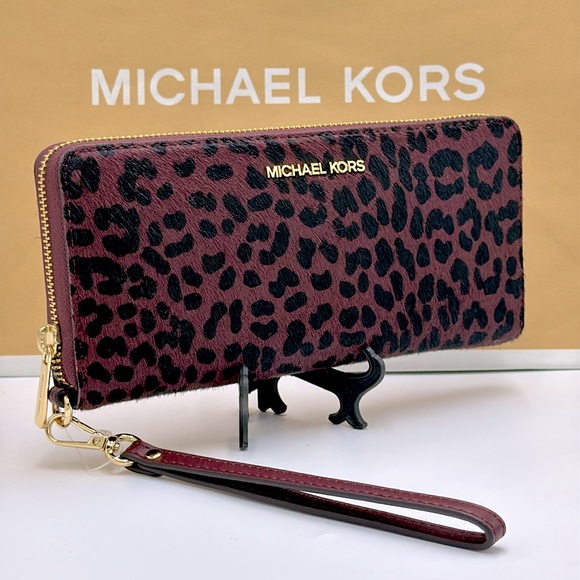 MICHAEL KORS Leather Large Continental Wristlet Phone Case Wallet Exotic Print - Picture 1 of 15